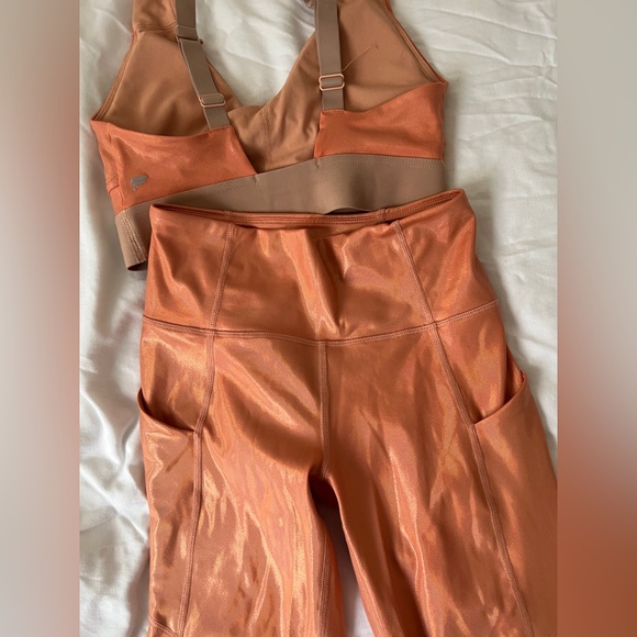 Fabletics Yoga outfit. Mint condition. - Picture 8 of 9